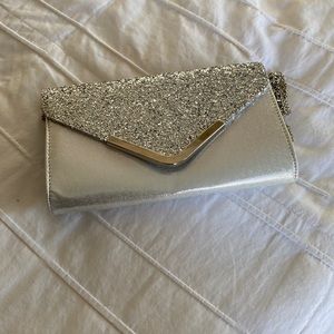 Silver dress clutch purse